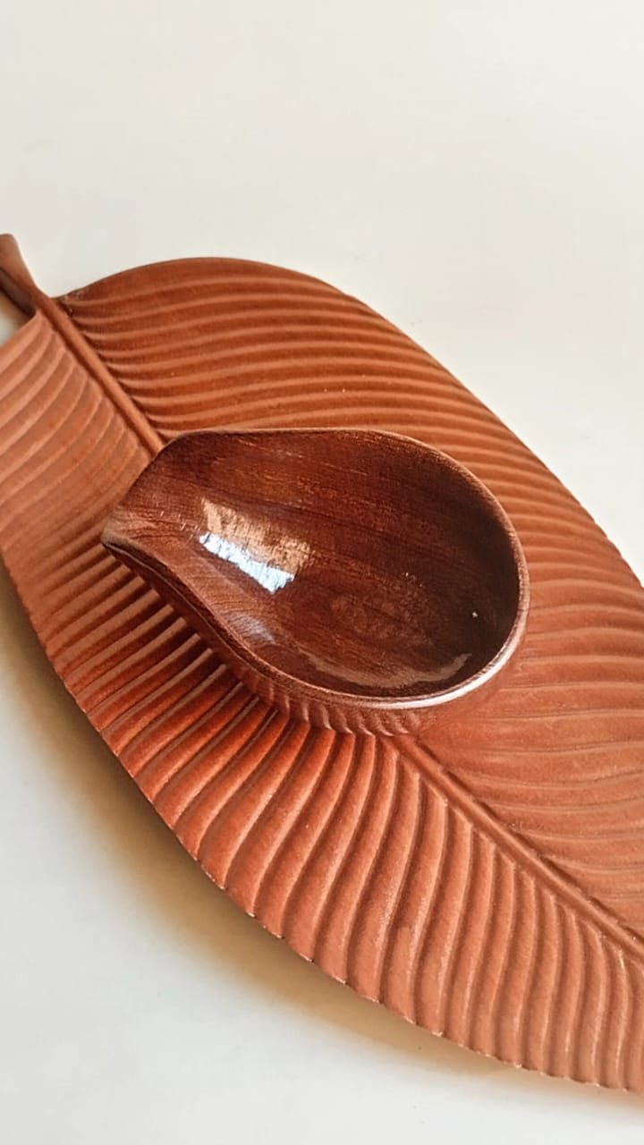 Leaf Tray
